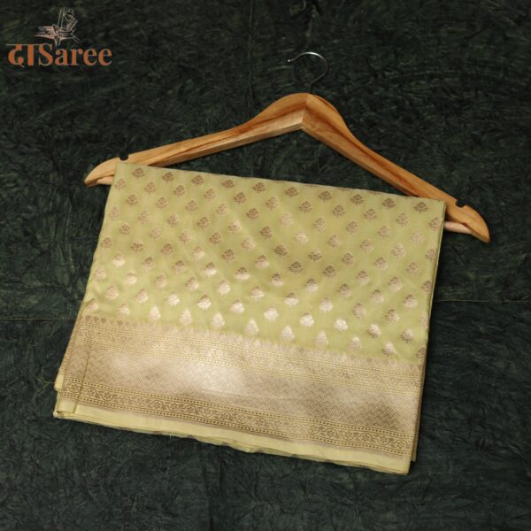 Katan buti cutwork saree